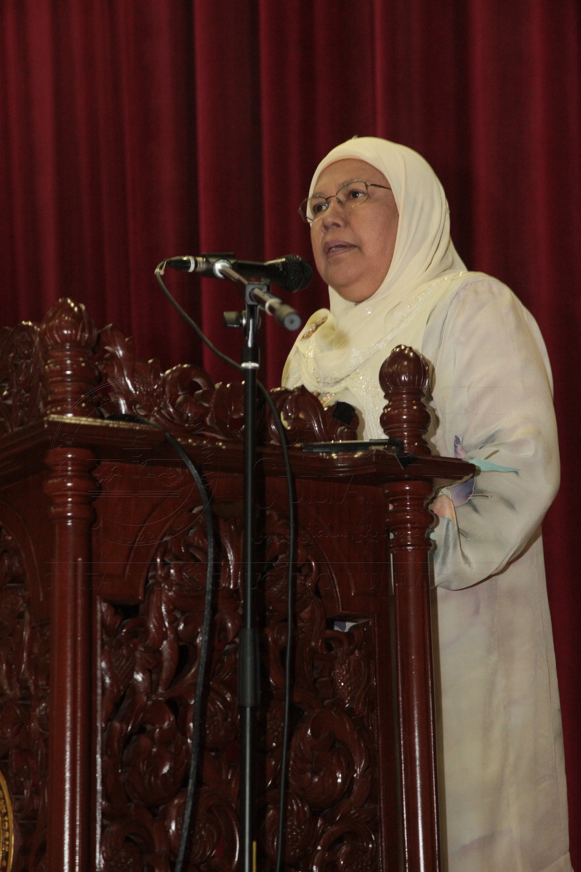 PRO16 16 siswazah IMG 0210